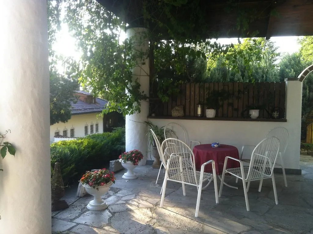 Villa Bergkristall Eschenlohe Guest house