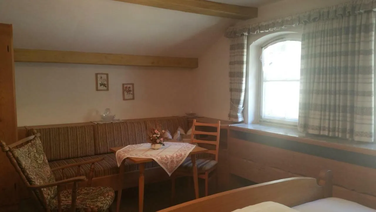 Guest house Villa Bergkristall Eschenlohe Germany