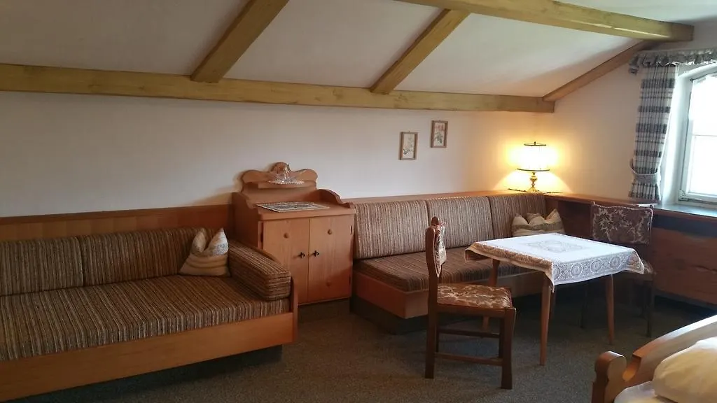 Guest house Villa Bergkristall Eschenlohe Germany