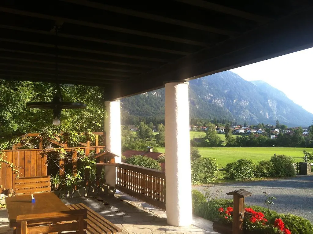 Guest house Villa Bergkristall Eschenlohe